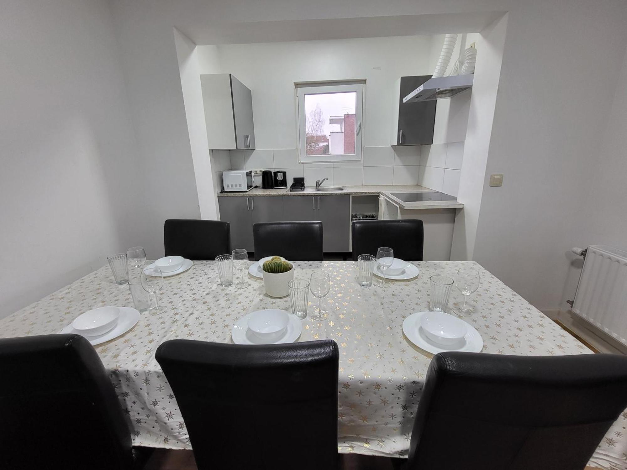 Nhà khách La Maison De Carlos *